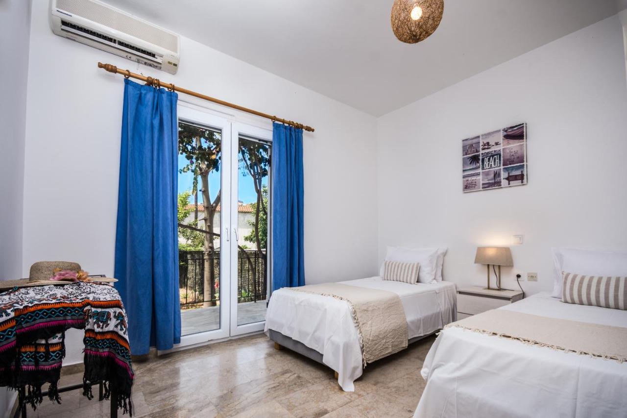 Irini Apartments And Studios Ájosz Górdiosz Kültér fotó