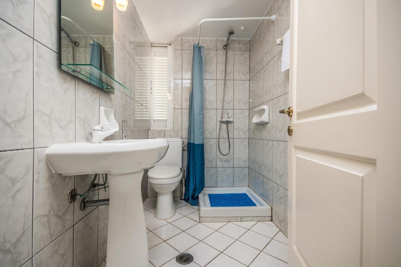 Irini Apartments And Studios Ájosz Górdiosz Kültér fotó